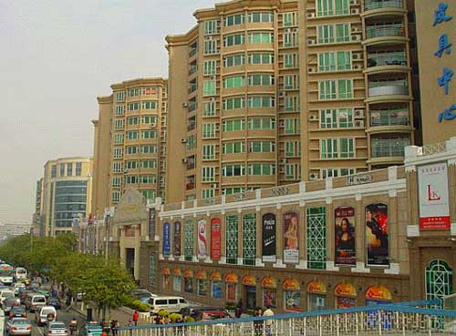 Baiyun & Guihuagang Leather Market 2